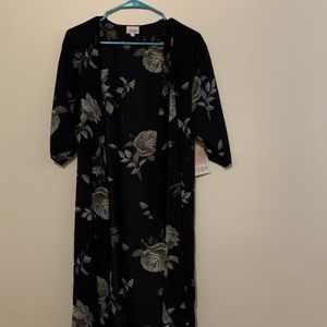 LuLaRoe Black and Grey Floral Shirley (Kimono)